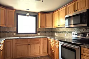 76232 Beech St, Oakridge, OR 97463 - Photo 5