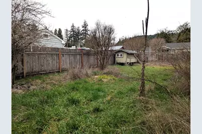 76232 Beech St, Oakridge, OR 97463 - Photo 25