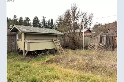 76232 Beech St, Oakridge, OR 97463 - Photo 27