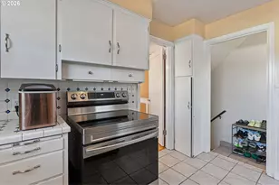 10 N Buffalo St, Portland, OR 97217 - Photo 15