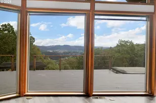 190 Paradise Point Ln, Roseburg, OR 97471 - Photo 7