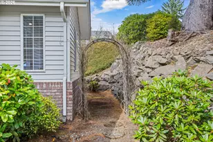 3619 Ocean View Dr, Florence, OR 97439 - Photo 5