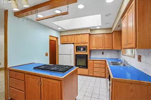28450 SE KW Anderson Rd, Gresham, OR 97080 - Photo 9