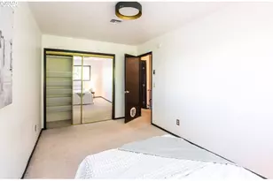 1827 NE Multnomah St, Portland, OR 97232 - Photo 19
