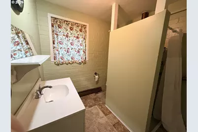 540 NW 9th St, McMinnville, OR 97128 - Photo 43