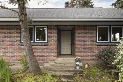 540 NW 9th St, McMinnville, OR 97128 - Photo 1