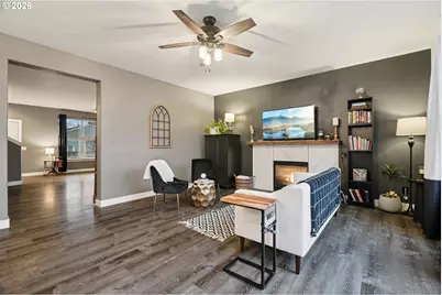 13165 Wickiup Dr, Oregon City, OR 97045 - Photo 9