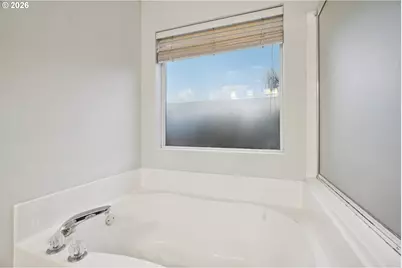 13165 Wickiup Dr, Oregon City, OR 97045 - Photo 23