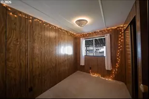 1413 Hawthorne Ave, Reedsport, OR 97467 - Photo 15