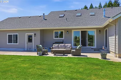 28003 Green Oaks Dr, Eugene, OR 97402 - Photo 33