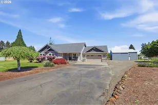 28003 Green Oaks Dr, Eugene, OR 97402 - Photo 47