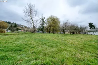 510 NE Hill St, Sheridan, OR 97378 - Photo 11