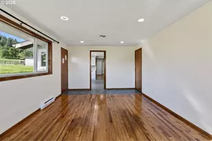 37071 Wallace Creek Rd, Springfield, OR 97478 - Photo 9