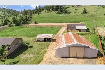 37071 Wallace Creek Rd, Springfield, OR 97478 - Photo 23