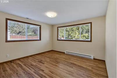 37071 Wallace Creek Rd, Springfield, OR 97478 - Photo 15