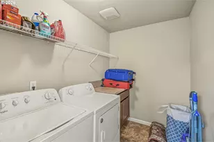 129 NW Connell Ave, Hillsboro, OR 97124 - Photo 15
