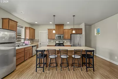 129 NW Connell Ave, Hillsboro, OR 97124 - Photo 7