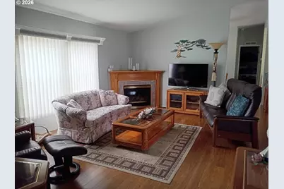 2490 Blue Boy Ln, Eugene, OR 97404 - Photo 9