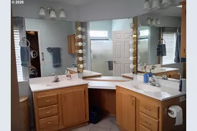 2490 Blue Boy Ln, Eugene, OR 97404 - Photo 19