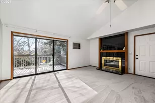 1927 Lake Isle Dr, Eugene, OR 97401 - Photo 11