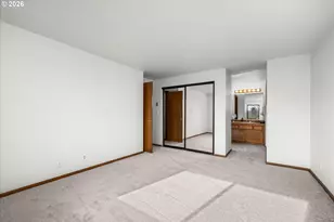 1927 Lake Isle Dr, Eugene, OR 97401 - Photo 21
