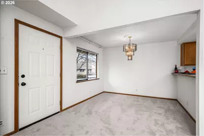 1927 Lake Isle Dr, Eugene, OR 97401 - Photo 15