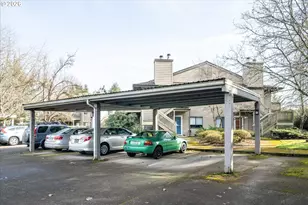 1927 Lake Isle Dr, Eugene, OR 97401 - Photo 7