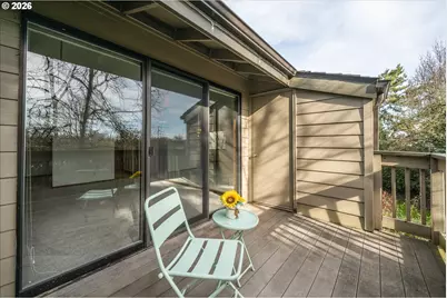 1927 Lake Isle Dr, Eugene, OR 97401 - Photo 29