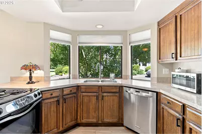 9540 SW Brentwood Pl, Portland, OR 97224 - Photo 15