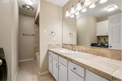 2531 SW Spring Garden St, Portland, OR 97219 - Photo 17