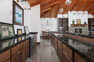 4145 SE Inlet Ave, Lincoln City, OR 97367 - Photo 33