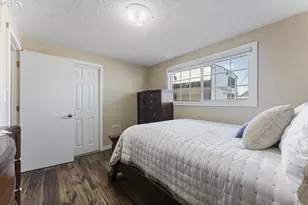 1070 Arago Ave, Coos Bay, OR 97420 - Photo 23