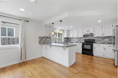 3848 SW 8th St, Gresham, OR 97030 - Photo 9