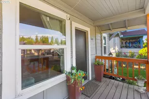 803 Pacific Ave, Kelso, WA 98626 - Photo 5