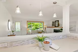 12320 SW Tremont St, Portland, OR 97225 - Photo 13