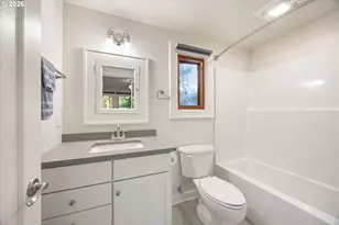 604 SE Andover Pl, Portland, OR 97202 - Photo 47