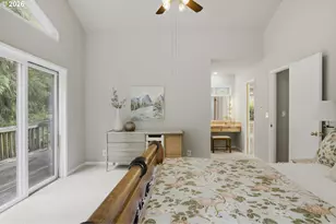 12208 SW 34th Ave, Portland, OR 97219 - Photo 19