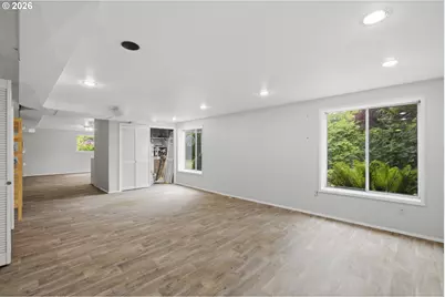 12208 SW 34th Ave, Portland, OR 97219 - Photo 35