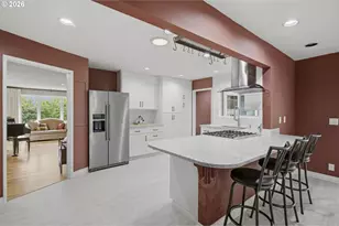 12208 SW 34th Ave, Portland, OR 97219 - Photo 7