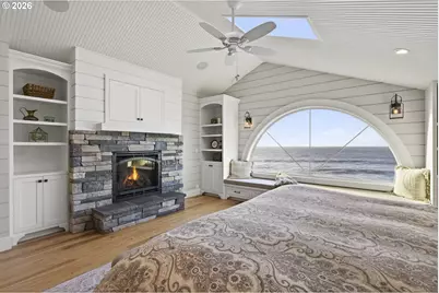 525 SW Point Ave, Depoe Bay, OR 97341 - Photo 35