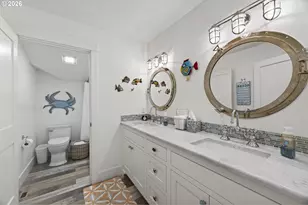 525 SW Point Ave, Depoe Bay, OR 97341 - Photo 29