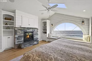 525 SW Point Ave, Depoe Bay, OR 97341 - Photo 35