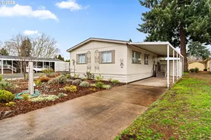 1400 Candlelight Dr, Eugene, OR 97402 - Photo 1