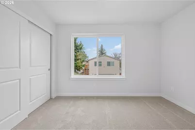 9251 E Burnside St, Portland, OR 97216 - Photo 27