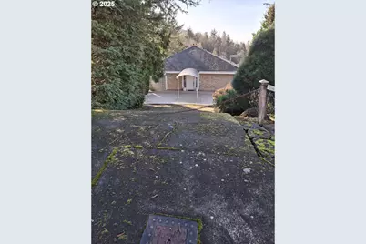 8408 NW Pinnacle Ct, Portland, OR 97229 - Photo 29