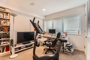 8408 NW Pinnacle Ct, Portland, OR 97229 - Photo 21