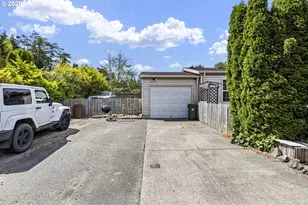90986 Matthew Ln, Coos Bay, OR 97420 - Photo 3