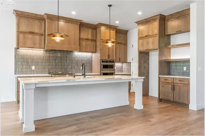 10710 SE 13th Cir, Vancouver, WA 98664 - Photo 11