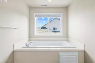 762 Burgundy Ave NE, Keizer, OR 97303 - Photo 29
