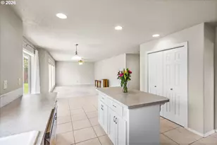762 Burgundy Ave NE, Keizer, OR 97303 - Photo 11